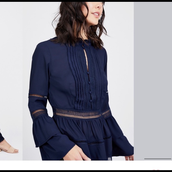 Octavia open back Top - Picture 3 of 5